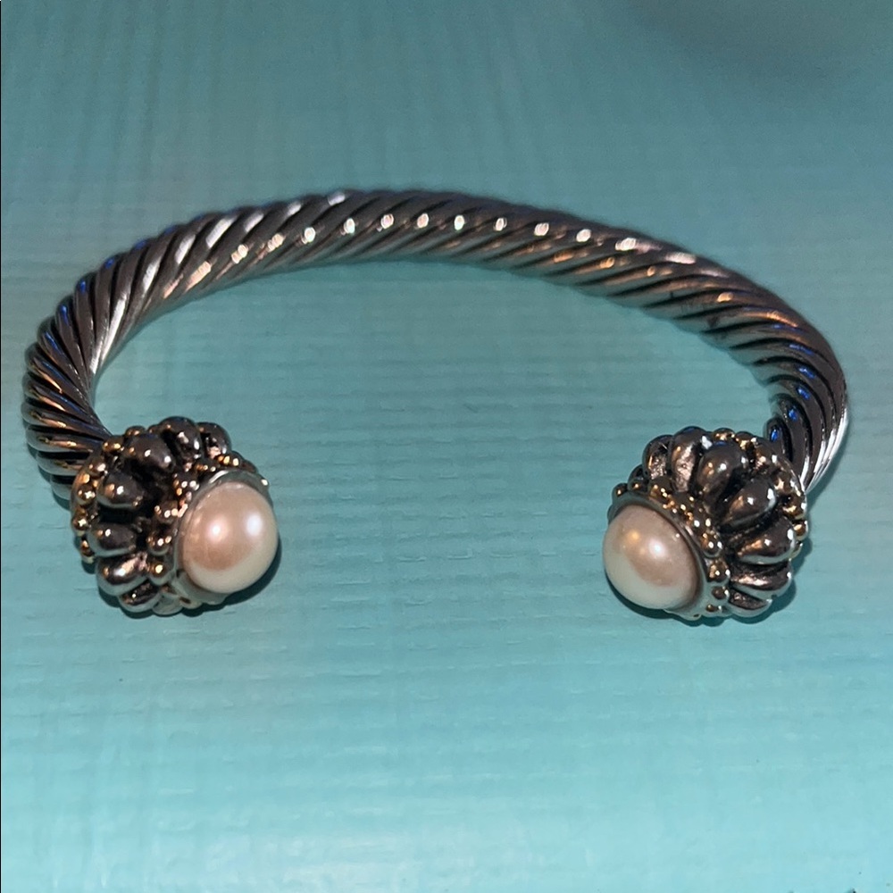 Silver and Pearl adorned Women's Cable Bracelet